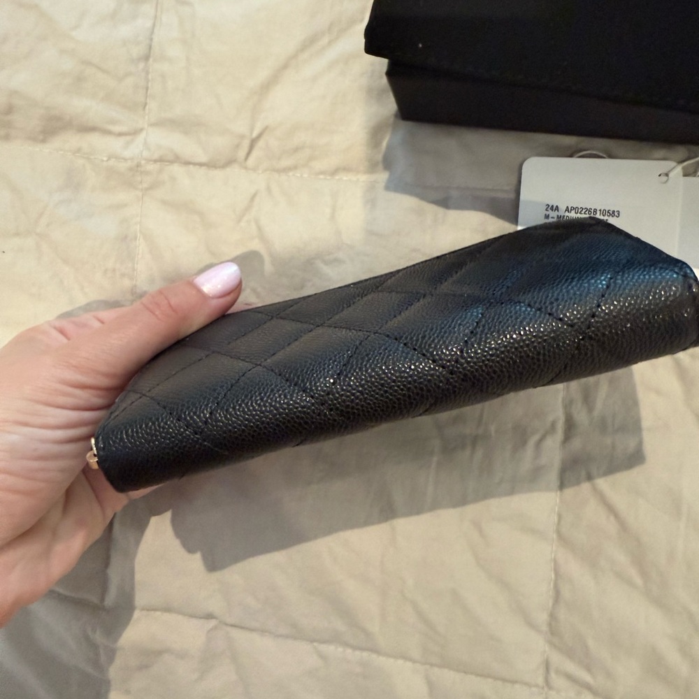 CHANEL Black Quilted Zipper Wallet brand new with tags - Picture 10 of 14